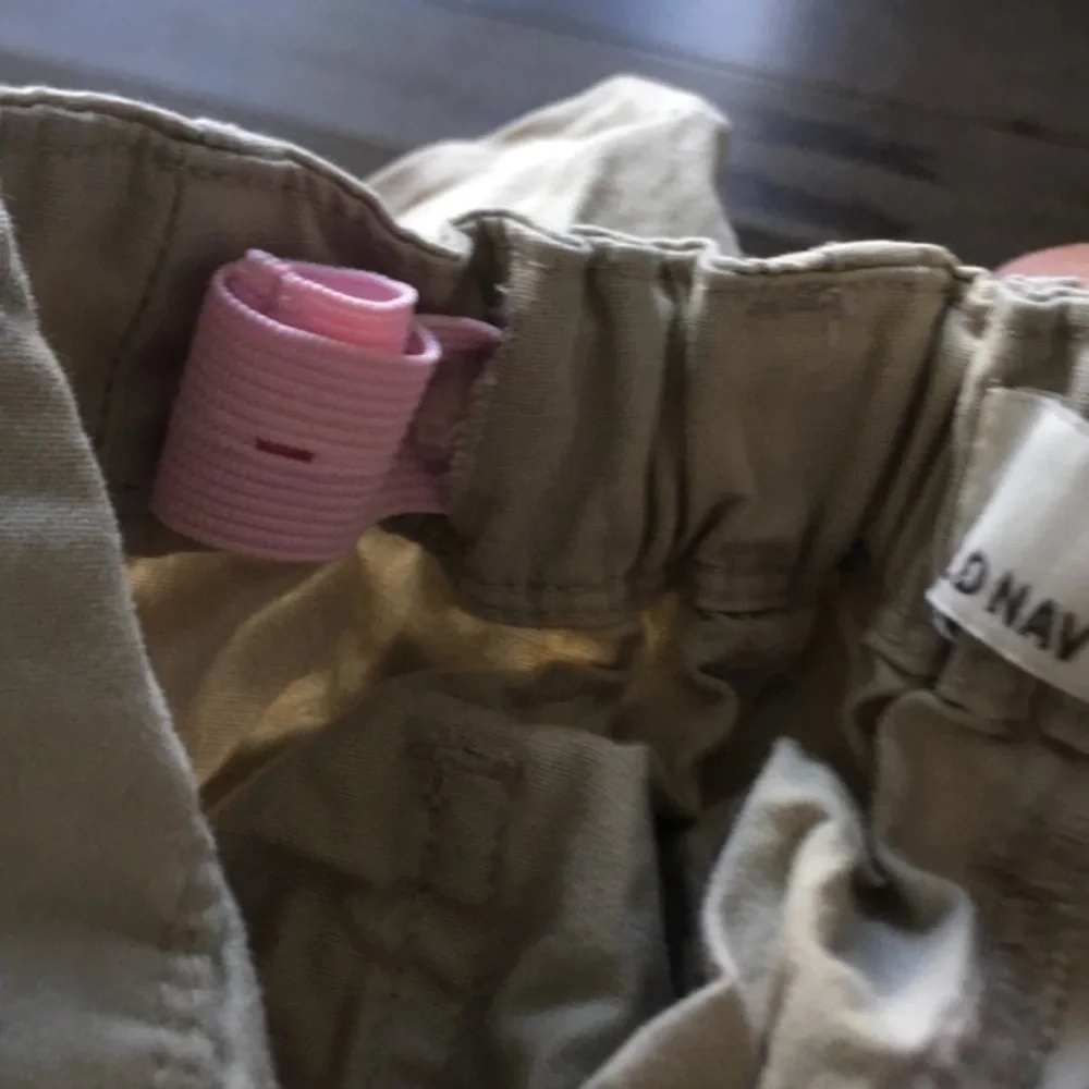 Old Navy cargo shorts khaki Size‎ 10